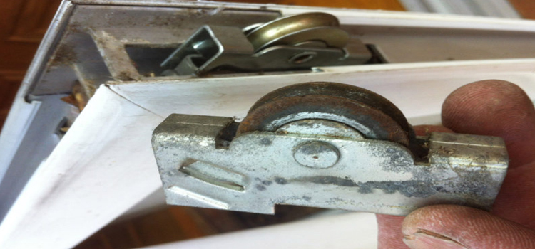 screen door roller repair in El Cerrito